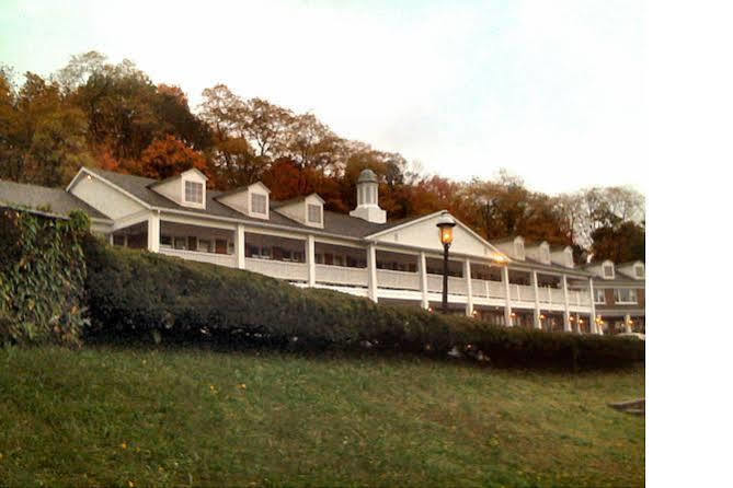 Inn On The Hudson Peekskill Exterior foto